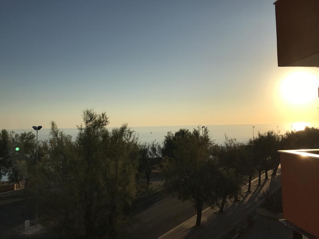 Il Mare Di Gio Apartment Monopoli Ngoại thất bức ảnh